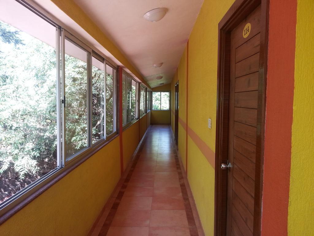 Hotel Tree Top Mahābaleshwar Exterior foto