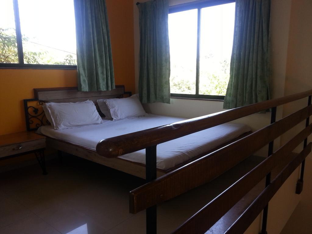 Hotel Tree Top Mahābaleshwar Quarto foto
