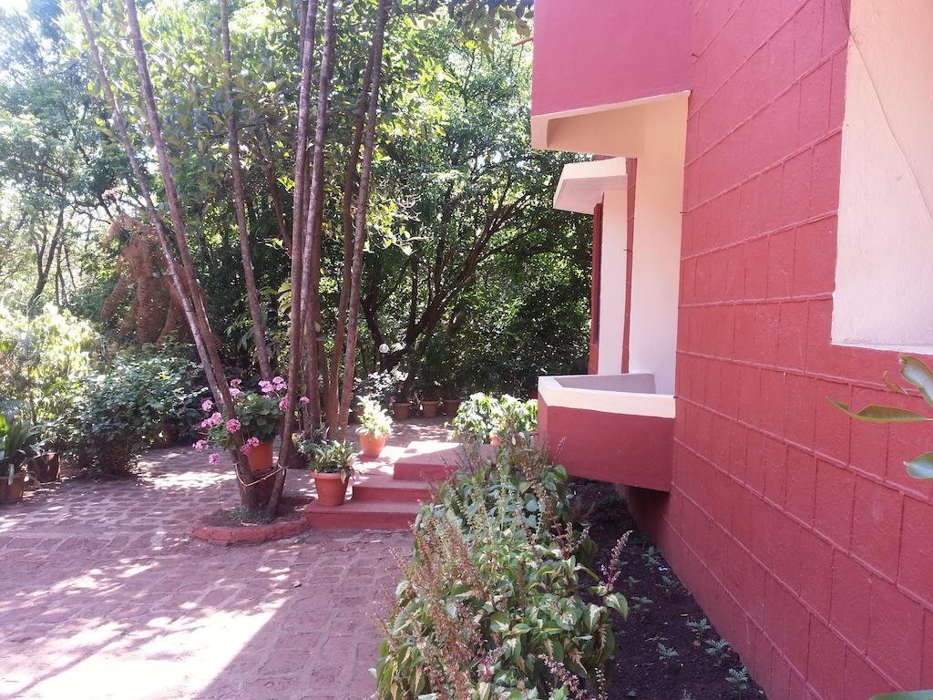 Hotel Tree Top Mahābaleshwar Exterior foto